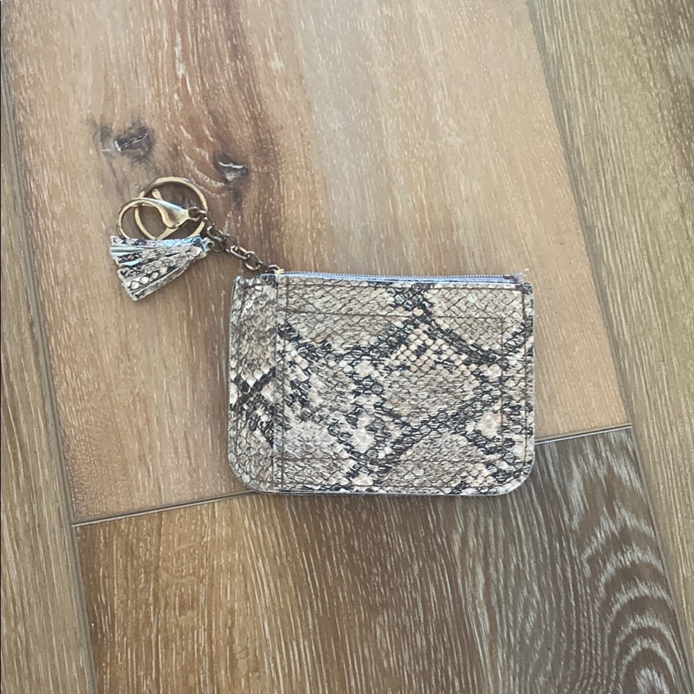 Tan and Black Key & Card Holder Accessory